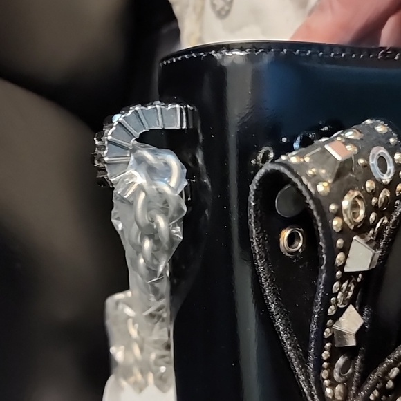 Kurt Geiger Studded Bow Shoreditch Patent Leather - Picture 10 of 10